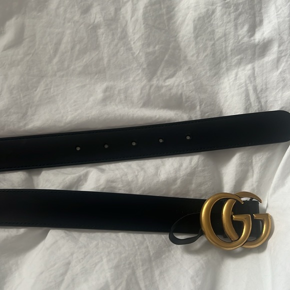Gucci Women’s Belt with Double G Buckle 75/30 main image 5